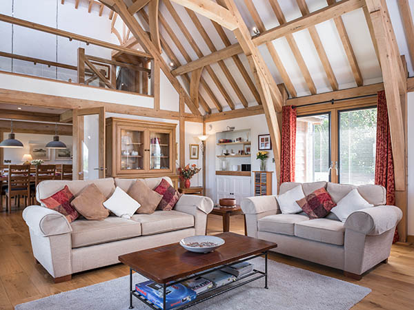 Lounge, Private House