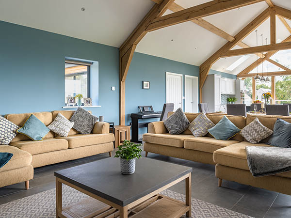 Lounge, Private House