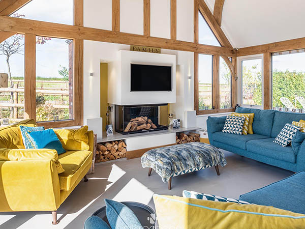 Lounge, Private House